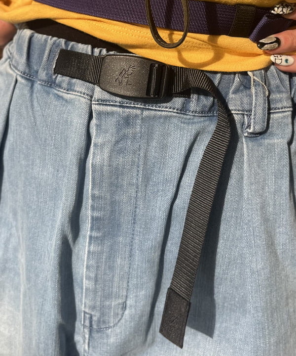 あゆさんの「BEAMS WOMEN｜【別注】Champion / ミッキー Tシャツ」を使ったコーディネート