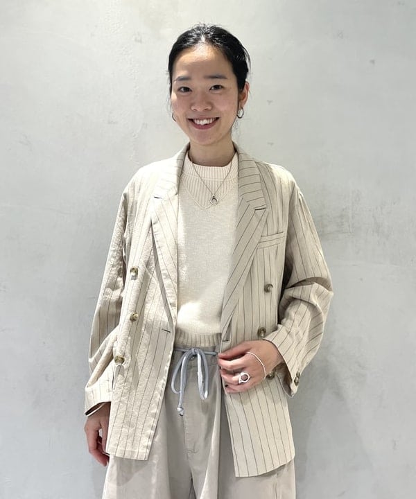 津藤 理佐子さんの「BEAMS WOMEN｜」を使ったコーディネート