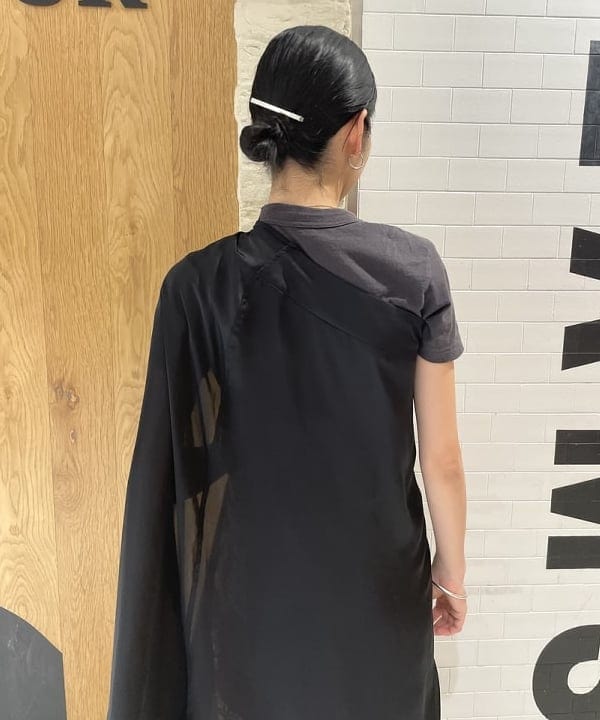 津藤 理佐子さんの「BEAMS WOMEN｜ボーイ ベーシック Tシャツ」を使ったコーディネート