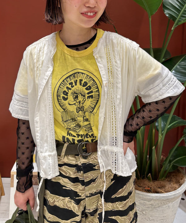 ショ〜ジさんの「BEAMS WOMEN｜ヴィンテージ レース ショートシャツ」を使ったコーディネート
