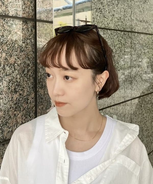 多田 日奈子さんの「BEAMS WOMEN｜KHADI オーバー ショート シャツ」を使ったコーディネート