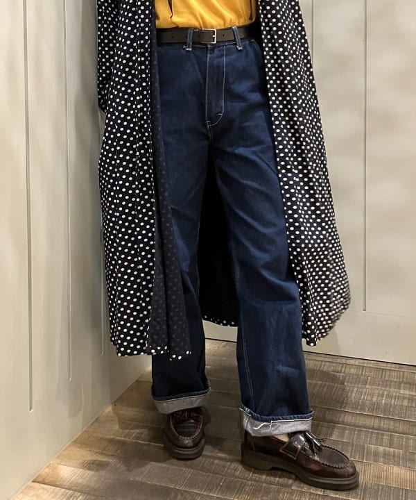 葵さんの「BEAMS WOMEN｜12オンス デニム ペインター パンツ」を使ったコーディネート