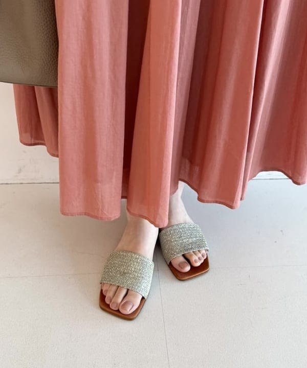 山田 千遥さんの「BEAMS WOMEN｜【別注】MARIHA / 夏の月 ソリッド ワンピース」を使ったコーディネート