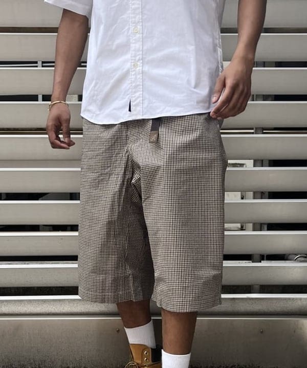 NADEL ナデールさんの「BEAMS WOMEN｜ストレッチ エンブレム ボタンダウンシャツ」を使ったコーディネート