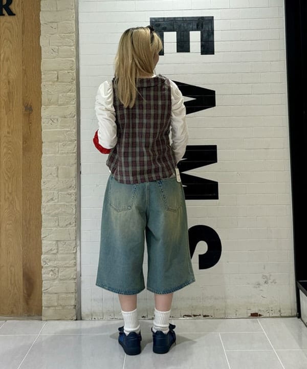 ヒカリさんの「BEAMS WOMEN｜5ポケット クウォーターレングス ワイドデニム」を使ったコーディネート