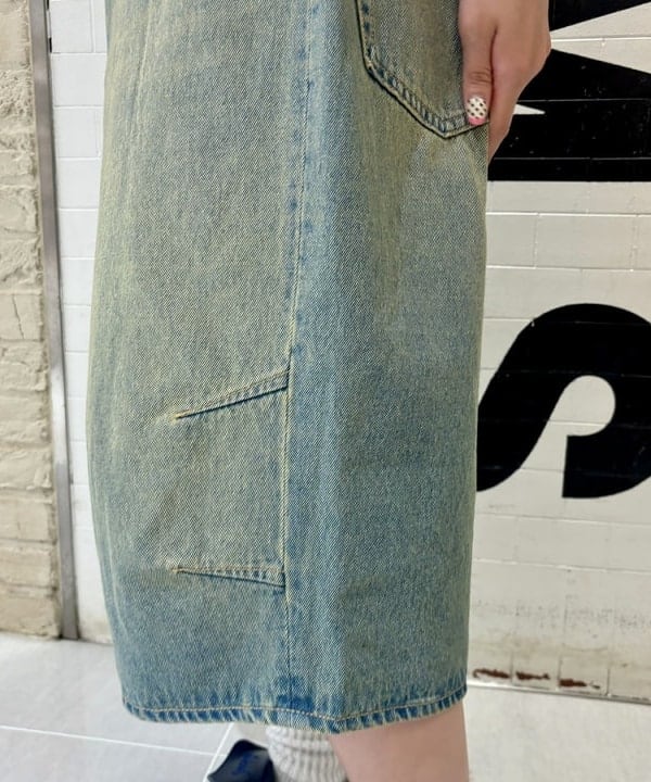 ヒカリさんの「BEAMS WOMEN｜5ポケット クウォーターレングス ワイドデニム」を使ったコーディネート