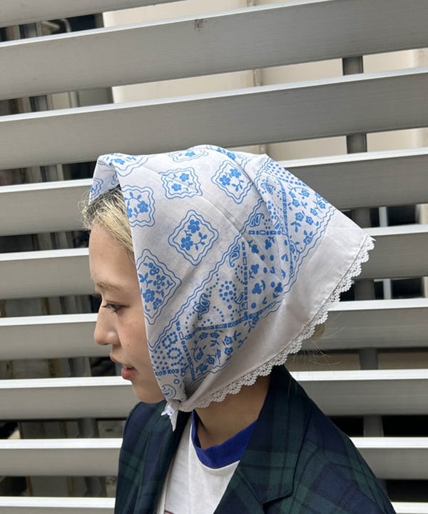 MATSUMOTO AMIさんの「BEAMS WOMEN｜BEAMS BOY / ポリエステル ウール 3ボタン ブレザー」を使ったコーディネート