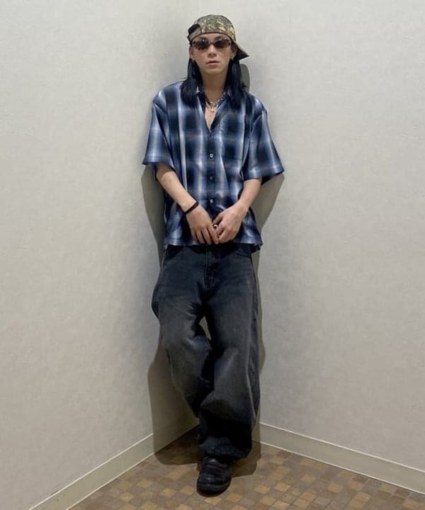 はるひむさんの「BEAMS WOMEN｜オンブレ チェック ルーズ シャツ」を使ったコーディネート