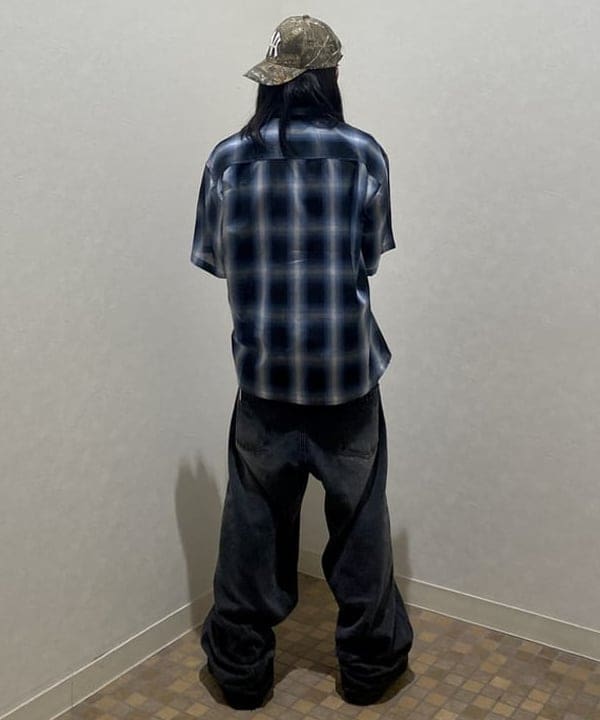 はるひむさんの「BEAMS WOMEN｜オンブレ チェック ルーズ シャツ」を使ったコーディネート