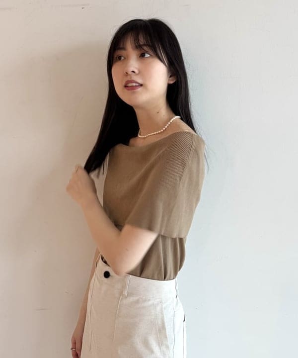 山田 千遥さんの「BEAMS WOMEN｜VIOLAd’ORO / ラフィア調 ムーンバッグ」を使ったコーディネート