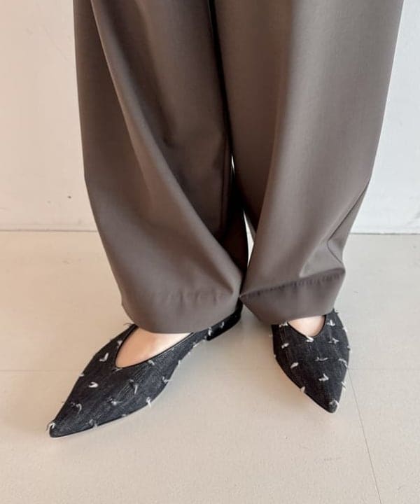 山田 千遥さんの「BEAMS WOMEN｜コンビ ティアード プルオーバー」を使ったコーディネート