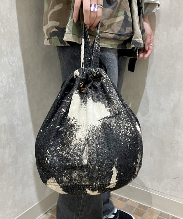 小原 もこさんの「BEAMS WOMEN｜コットン リネン フリル ギャザー ショートスリーブ」を使ったコーディネート