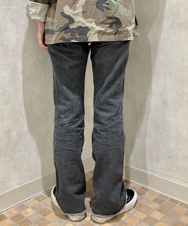 小原 もこさんの「BEAMS WOMEN｜コットン リネン フリル ギャザー ショートスリーブ」を使ったコーディネート