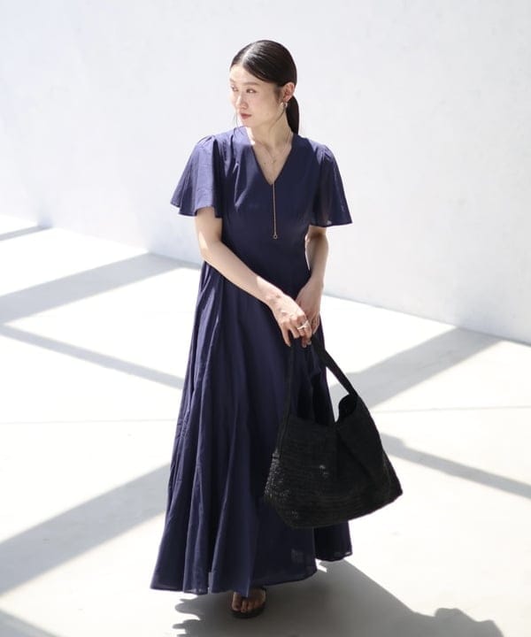 隈元 楓さんの「BEAMS WOMEN｜LAOCOONTE / Elea スエード サンダル」を使ったコーディネート