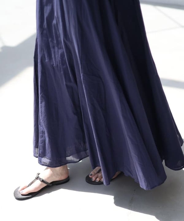 隈元 楓さんの「BEAMS WOMEN｜LAOCOONTE / Elea スエード サンダル」を使ったコーディネート