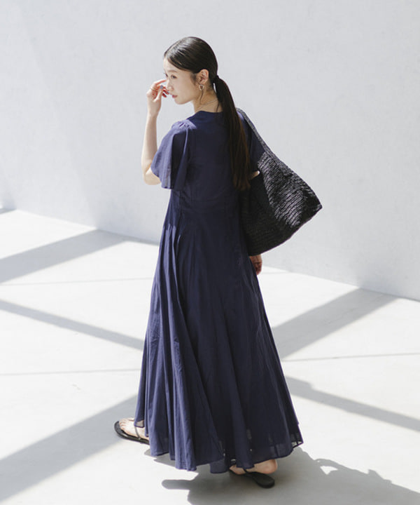 隈元 楓さんの「BEAMS WOMEN｜LAOCOONTE / Elea スエード サンダル」を使ったコーディネート