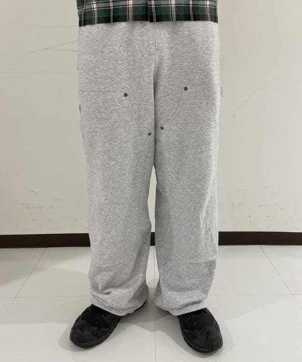 ヒカルさんの「BEAMS WOMEN｜ダブルニースウェットパンツ」を使ったコーディネート
