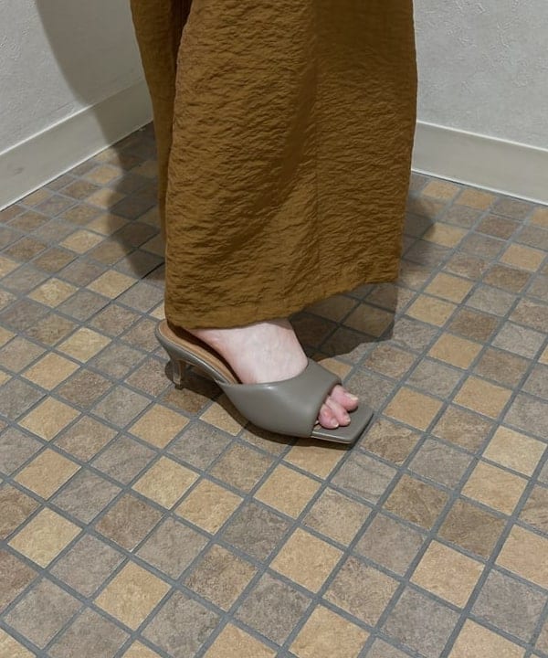 大槻 まひろさんの「BEAMS WOMEN｜コンビ ティアード プルオーバー」を使ったコーディネート