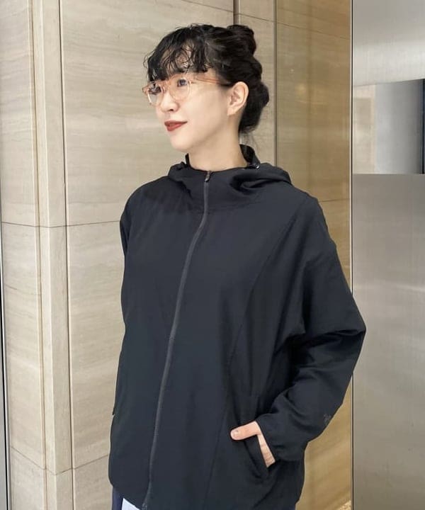 マツド ユメカさんの「BEAMS WOMEN｜【別注】CONTROL FREAK / ダウニー ショルダー バッグ」を使ったコーディネート