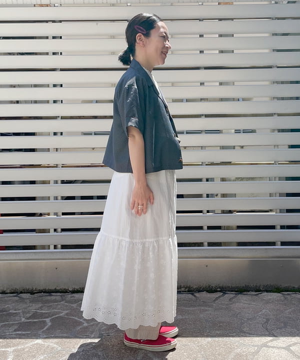 コウリキ　マミさんの「BEAMS WOMEN｜ドット オープン カラー ショートスリーブ」を使ったコーディネート