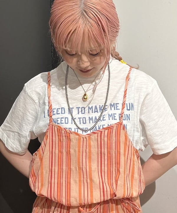 安藤 菜央さんの「BEAMS WOMEN｜ストライプ キャミ ワンピース」を使ったコーディネート