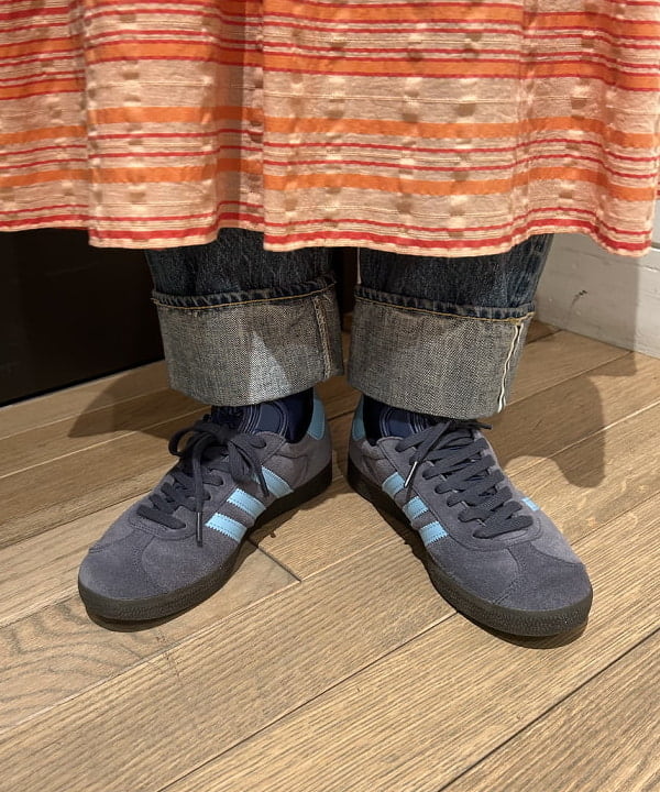 安藤 菜央さんの「BEAMS WOMEN｜ストライプ キャミ ワンピース」を使ったコーディネート