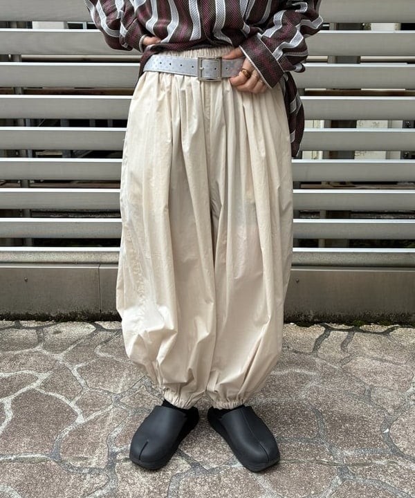 森川 夏衣さんの「BEAMS WOMEN｜【別注】NEW ERA / 9FIFTY Side Logo」を使ったコーディネート