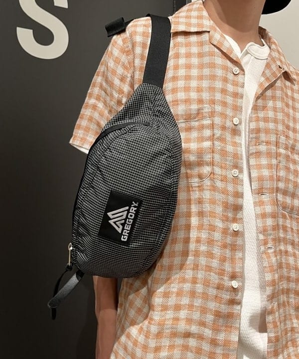 BANさんの「BEAMS WOMEN｜ワイドストレート デニムパンツ」を使ったコーディネート