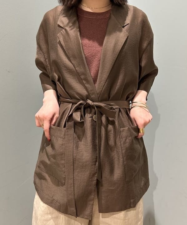 大槻 まひろさんの「BEAMS WOMEN｜VIOLAd&rsquo;ORO / アバカ バケツ トートバッグ」を使ったコーディネート