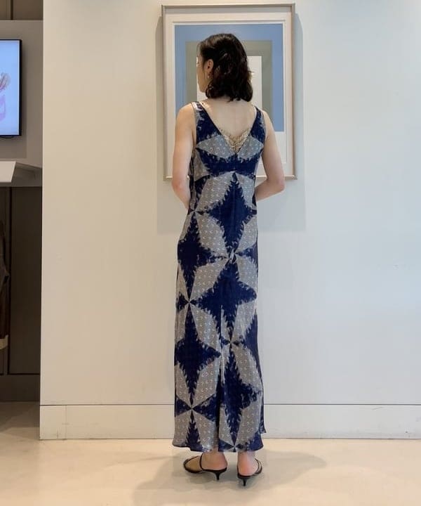神坂 莉子さんの「BEAMS WOMEN｜PHILIPPE AUDIBERT / Max ブレスレット」を使ったコーディネート