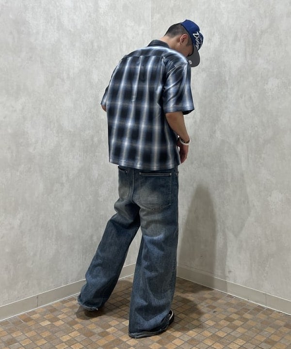 ムファサさんの「BEAMS WOMEN｜オンブレ チェック ルーズ シャツ」を使ったコーディネート