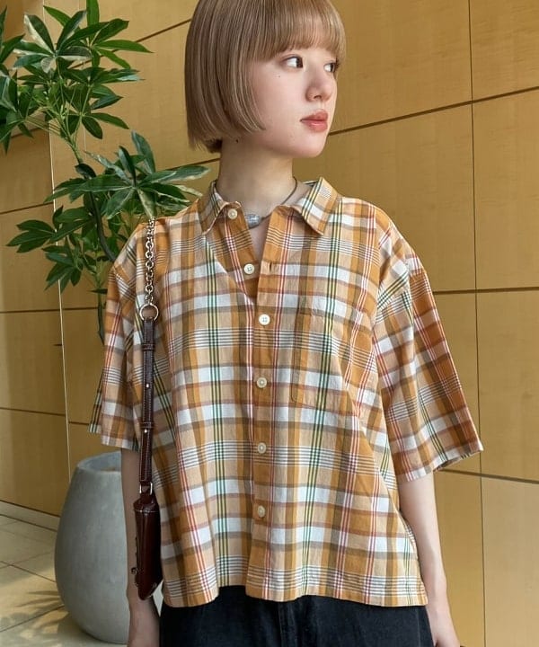 Hazukiさんの「BEAMS WOMEN｜チェック ショート シャツ」を使ったコーディネート