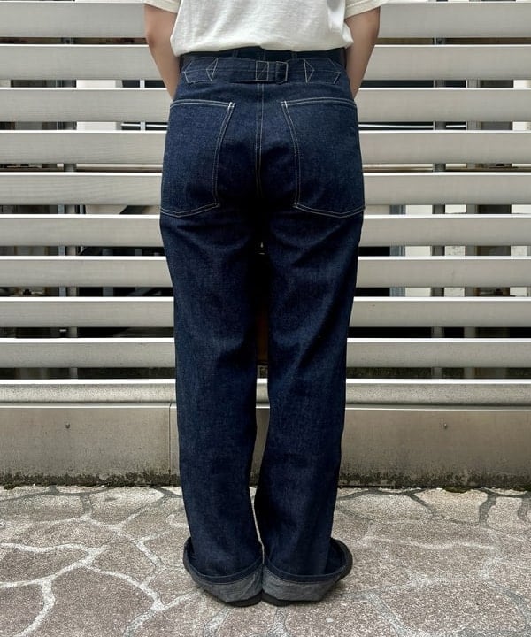 チナツさんの「BEAMS WOMEN｜【別注】BUZZ RICKSON'S / USアーミーDENIM」を使ったコーディネート