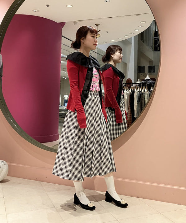 渡邊 舞さんの「BEAMS WOMEN｜チェック プリーツ スカート」を使ったコーディネート
