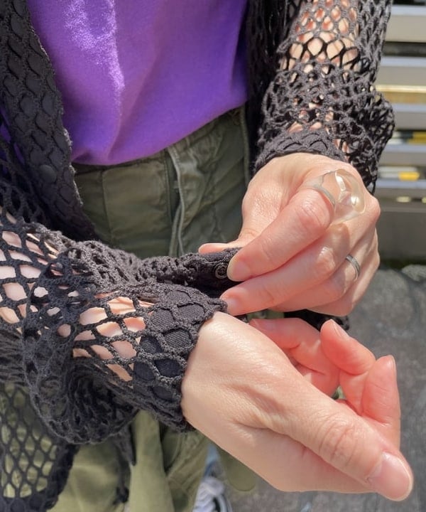 コウリキ　マミさんの「BEAMS WOMEN｜Manhattan Portage / 別注 MP1603-3EMB-BMB」を使ったコーディネート