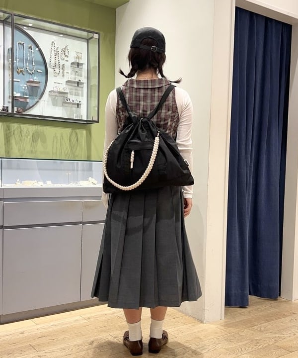 ヒナさんの「BEAMS WOMEN｜テレコ リブ クルーネック トップス」を使ったコーディネート