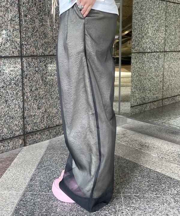 まゆちゃんさんの「BEAMS WOMEN｜シアー レイヤード ワイド パンツ」を使ったコーディネート