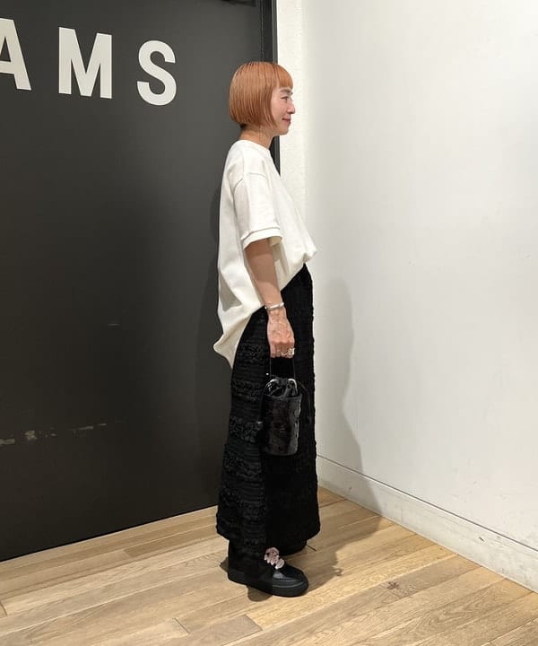 吉田 奈央さんの「BEAMS WOMEN｜【別注】FRED PERRY / Reluxed Pique T-shirt」を使ったコーディネート