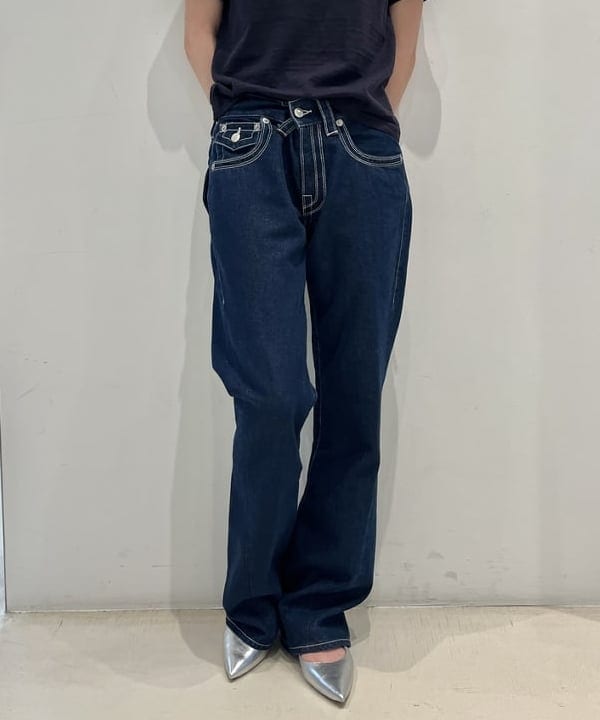 神坂 莉子さんの「BEAMS WOMEN｜PHILIPPE AUDIBERT × Demi-Luxe BEAMS / 別注 Greene ブレスレット」を使ったコーディネート