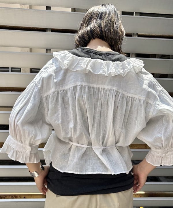 つぼさんの「BEAMS WOMEN｜【別注】BOW WOW / BONE T-shirt」を使ったコーディネート