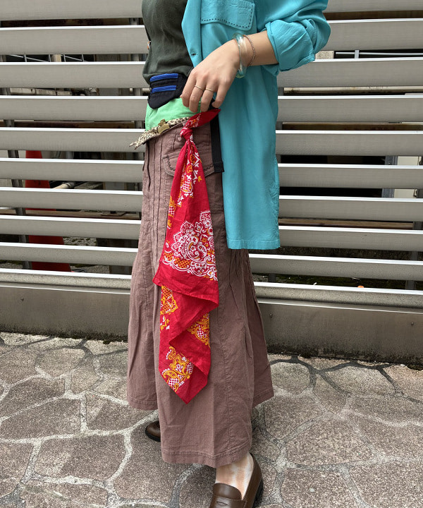 森川 夏衣さんの「BEAMS WOMEN｜STYLE EYES / BOWLING L/S SHIRTS」を使ったコーディネート