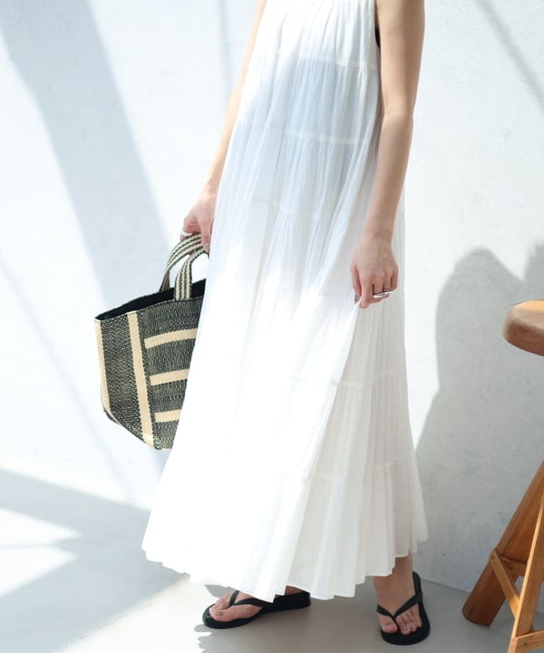 AONO SHIKAMAさんの「BEAMS WOMEN｜LIE STUDIO / The Ingrid ピアス」を使ったコーディネート