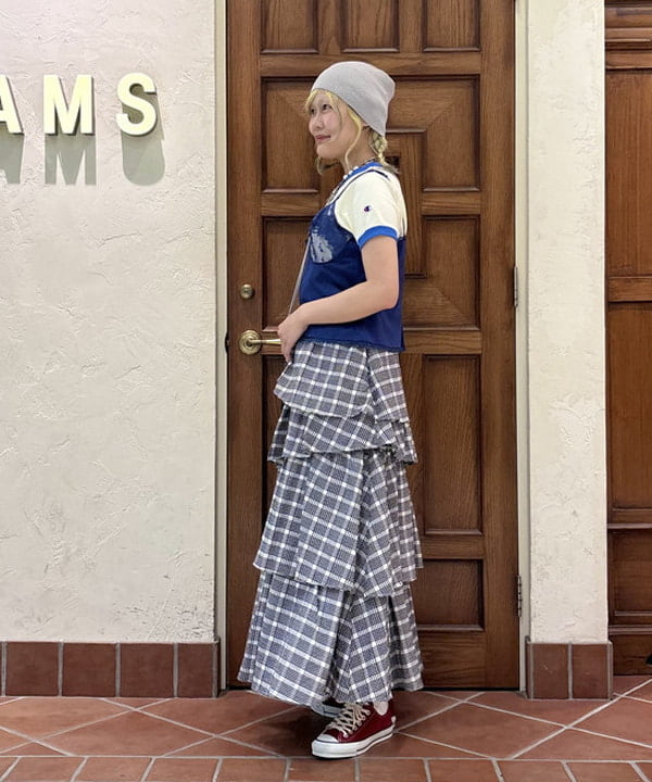 はっとりさんの「BEAMS WOMEN｜【別注】Champion / リンガー Tシャツ」を使ったコーディネート