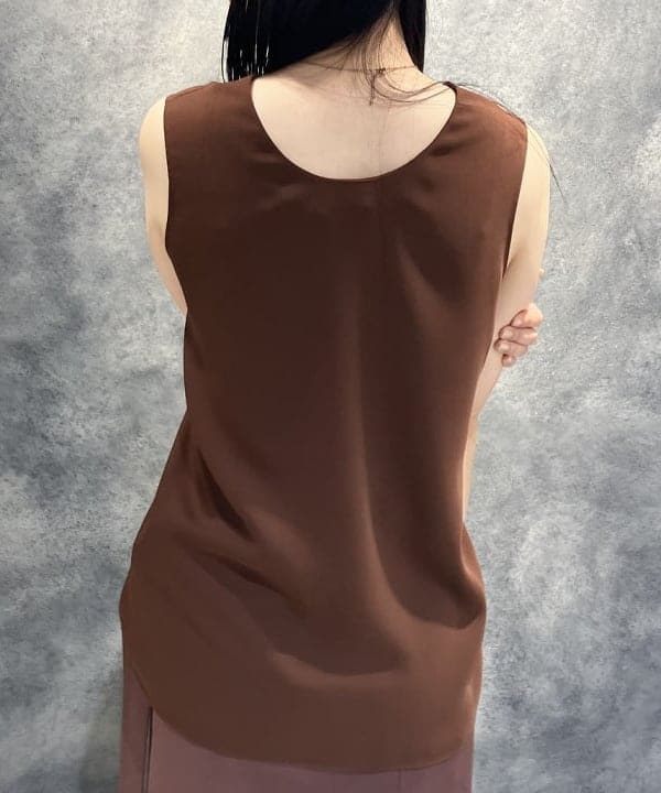 OSUMIさんの「BEAMS WOMEN｜2WAY ノースリーブブラウス」を使ったコーディネート