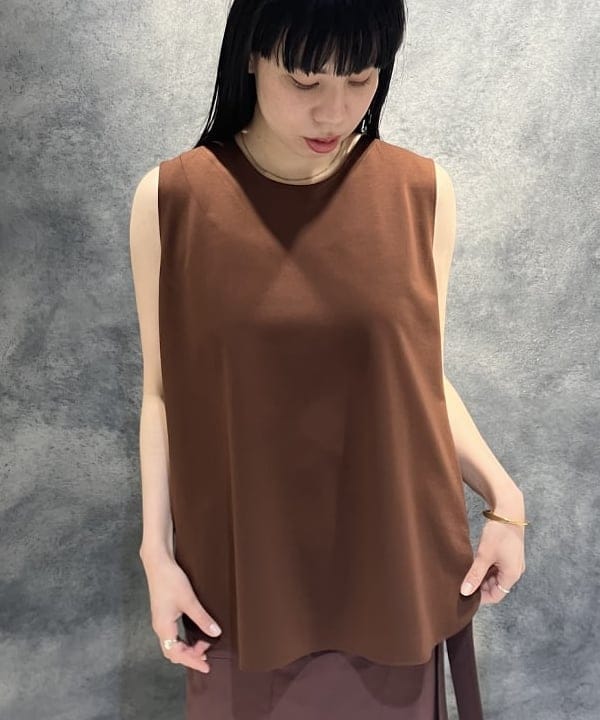 OSUMIさんの「BEAMS WOMEN｜2WAY ノースリーブブラウス」を使ったコーディネート