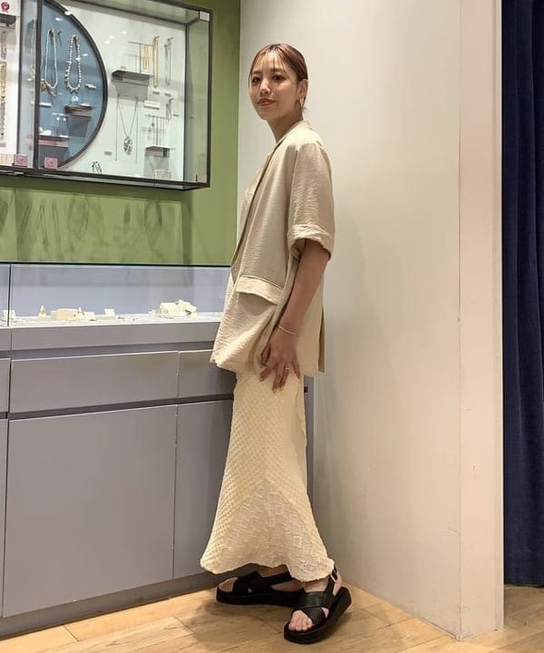 れいなさんの「BEAMS WOMEN｜ダブルブレスト ハーフスリーブ ジャケット」を使ったコーディネート