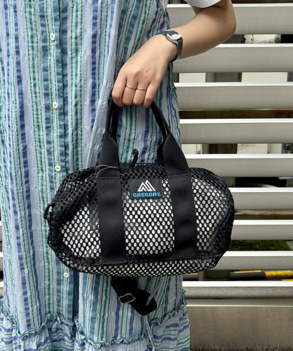 チナツさんの「BEAMS WOMEN｜【別注】GREGORY / メッシュ PONY BAG」を使ったコーディネート