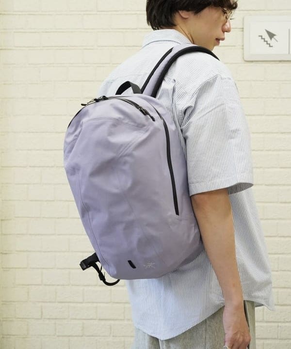 SUDOさんの「BEAMS WOMEN｜ワイドフィット 5分袖 ボタンダウンシャツ」を使ったコーディネート