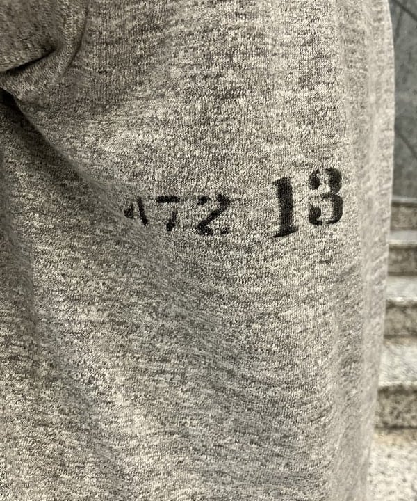 赤羽 花さんの「BEAMS WOMEN｜WAREHOUSE & CO. / 別注 ステンシル13 Tシャツ」を使ったコーディネート