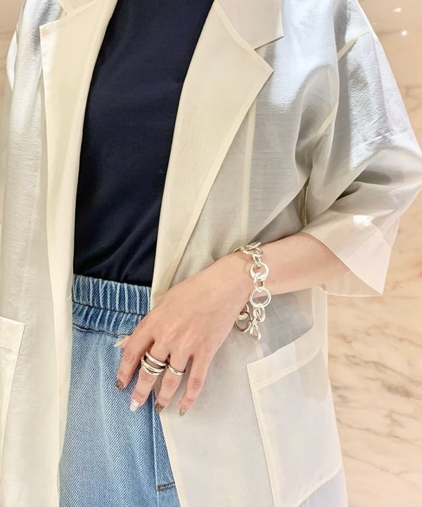 AONO SHIKAMAさんの「BEAMS WOMEN｜シアー オーバー テーラージャケット」を使ったコーディネート